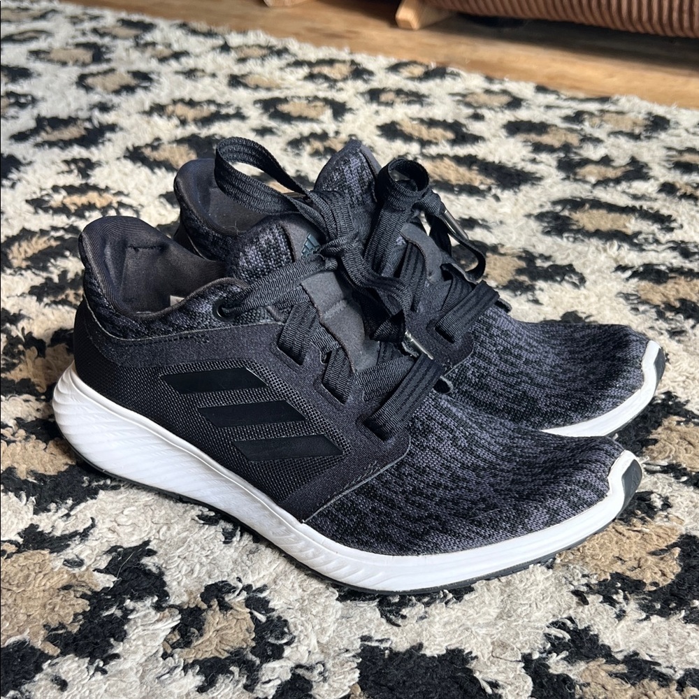 Adidas Edge Lux Bounce running shoes woman’s size 8.5
